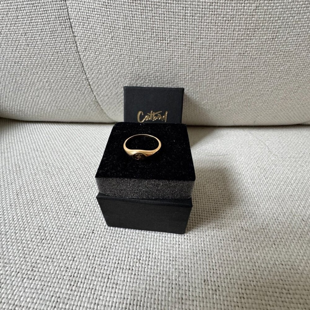 Catbird 14K Gold Small Heirloom Signet Ring w/ engraving F Sz 6 - Picture 3 of 6